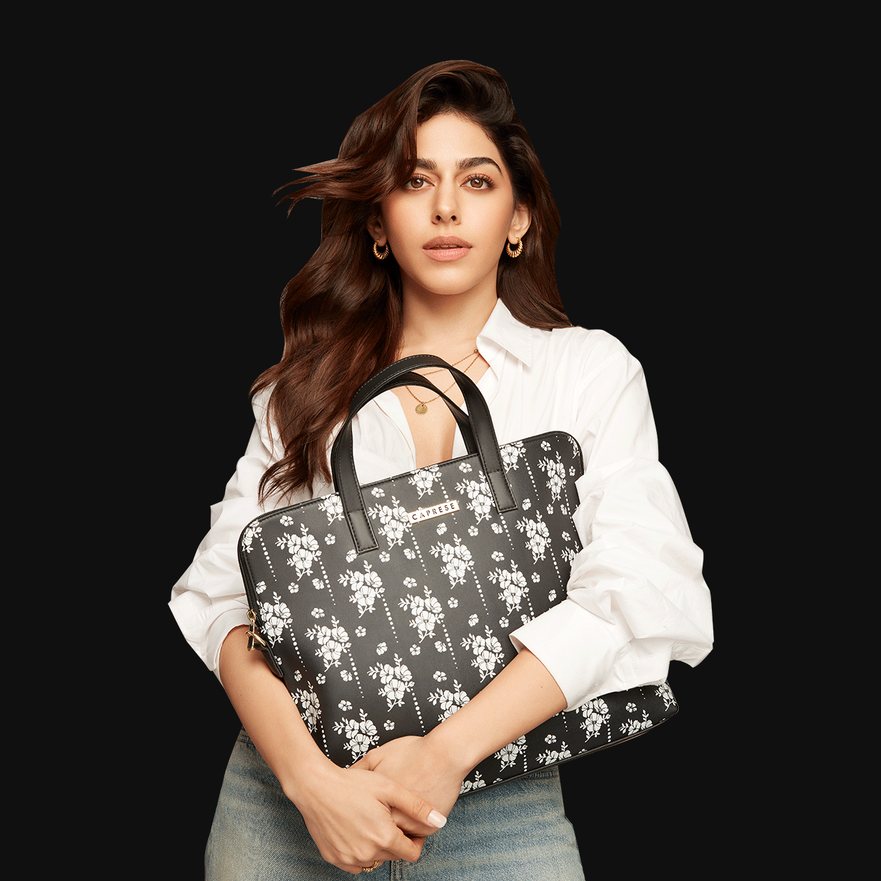 Caprese top black handbag