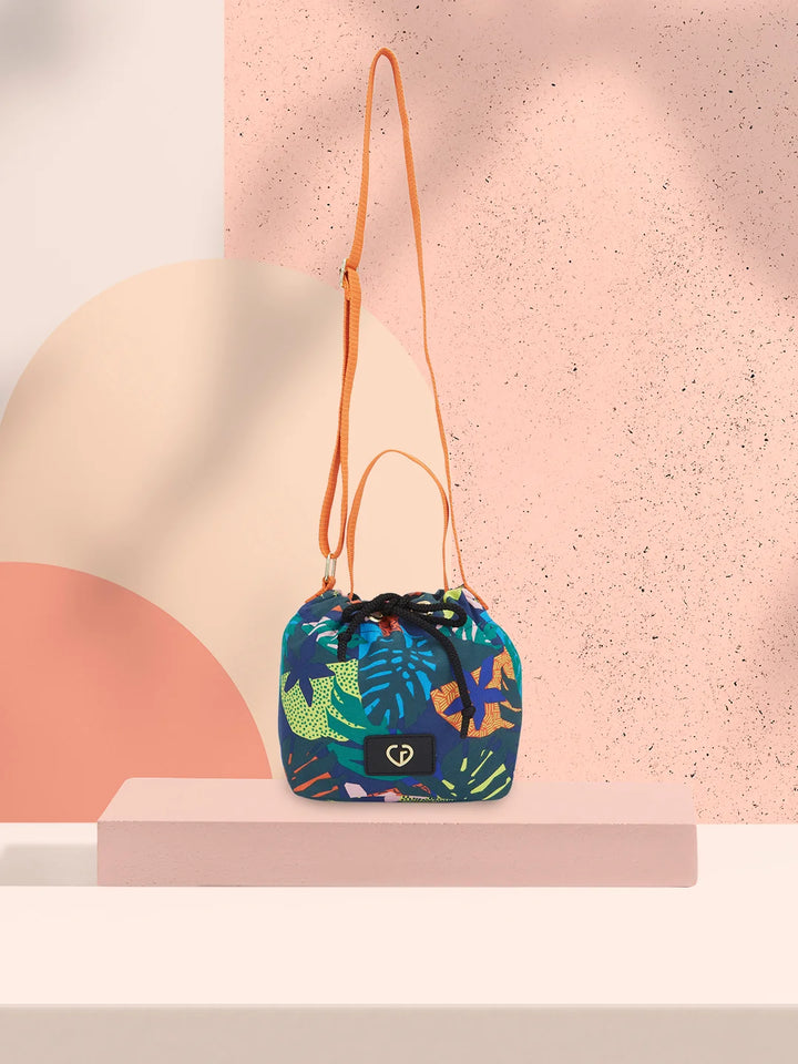 Online Shopping For Womens Branded Bags and purse In India Caprese