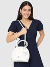 Caprese Rosa Satchel Medium White