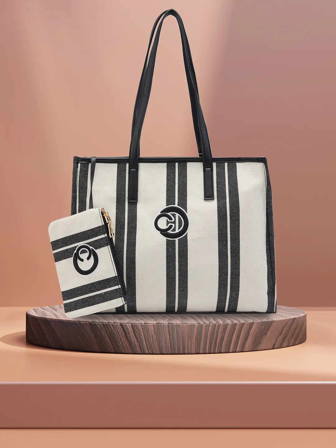 Caprese Dixie Tote Medium Black