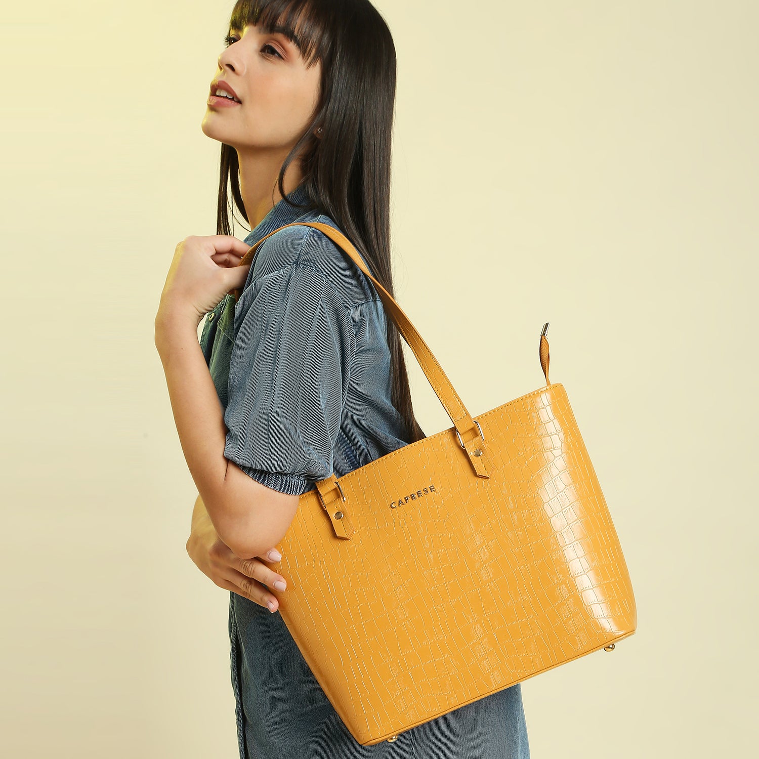 Buy Caprese Women Blue Shoulder Bag Blue Online @ Best Price in India |  Flipkart.com