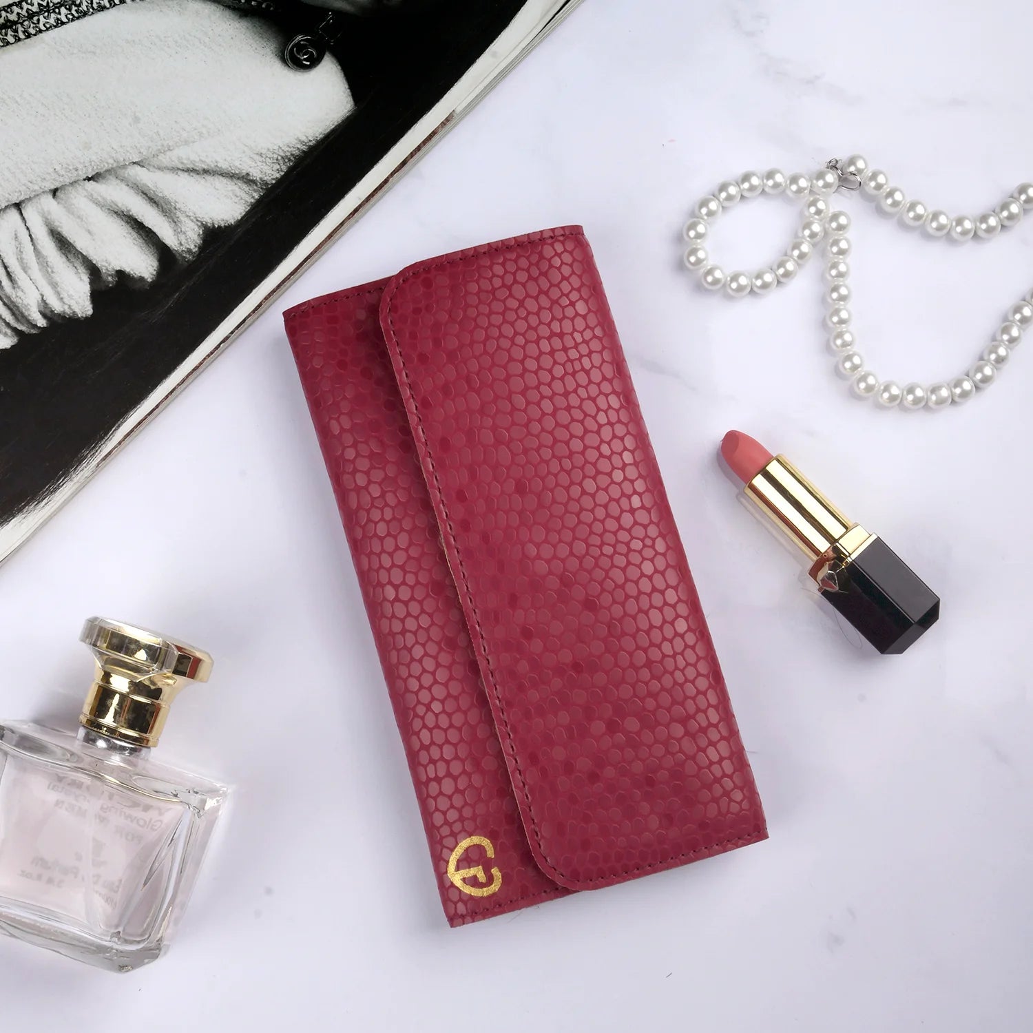 Caprese red wallet discount