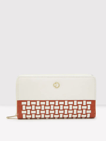 Caprese Zeta Quilted Large Vanilla Zip Around Wallet